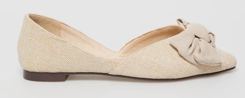 Bailarina con pala lazada