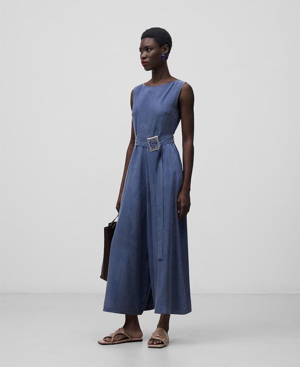 Mono largo con hebilla