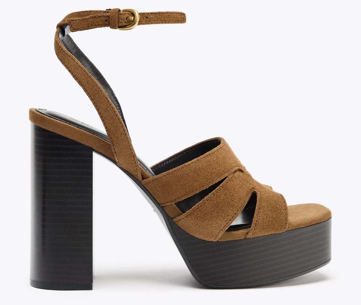 Sandalia serraje plataforma de ZARA