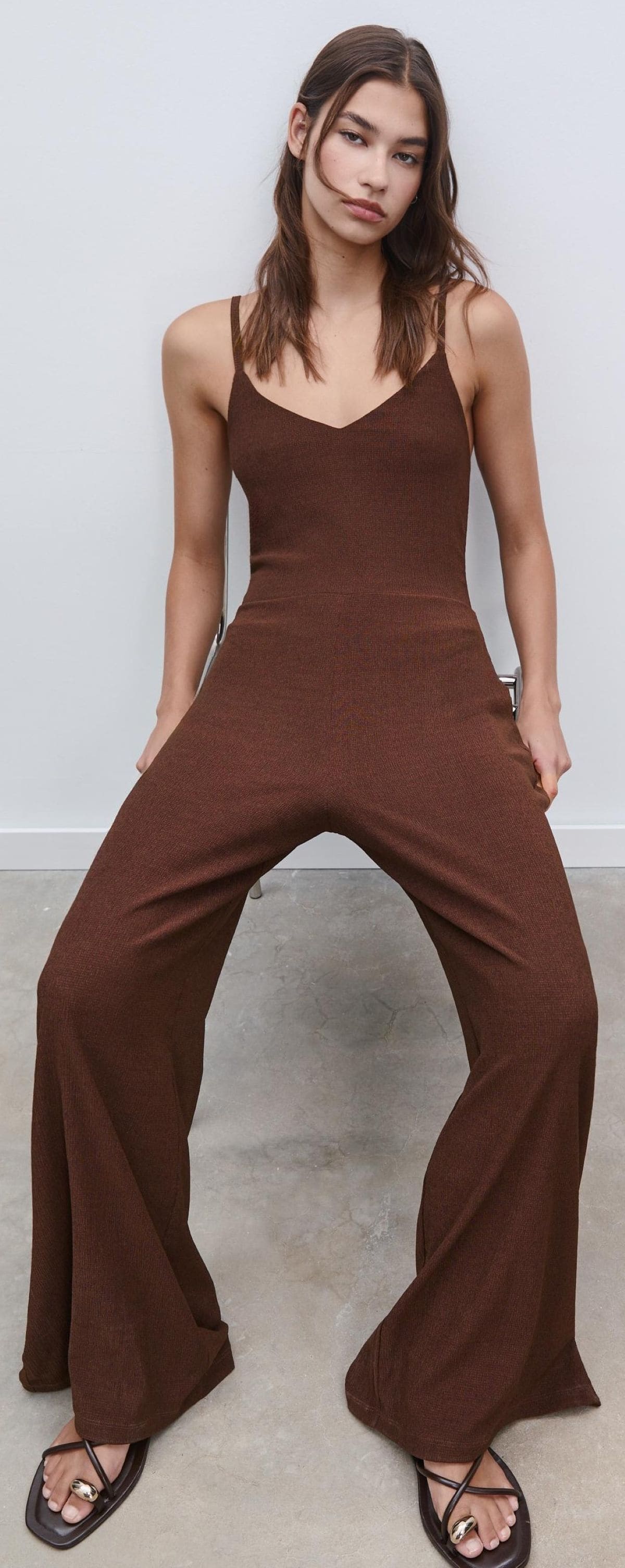 Mono fluido largo tirantes de Stradivarius