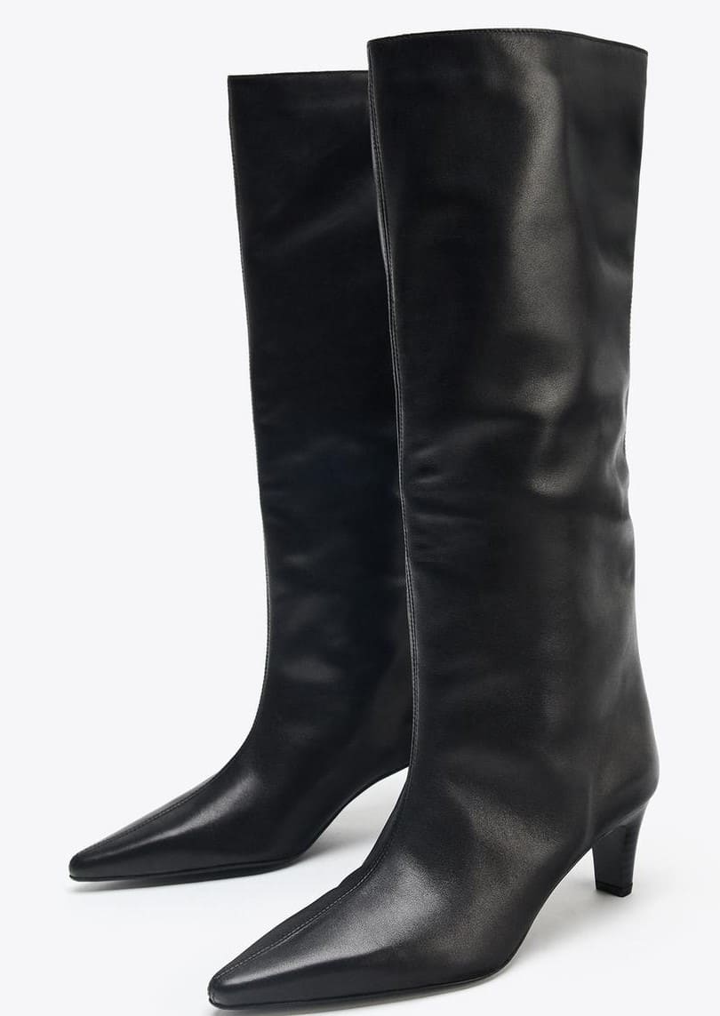 Bota de piel con tacón kitten