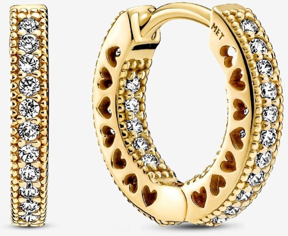 Pendientes de aro corazones de pavé de Pandora