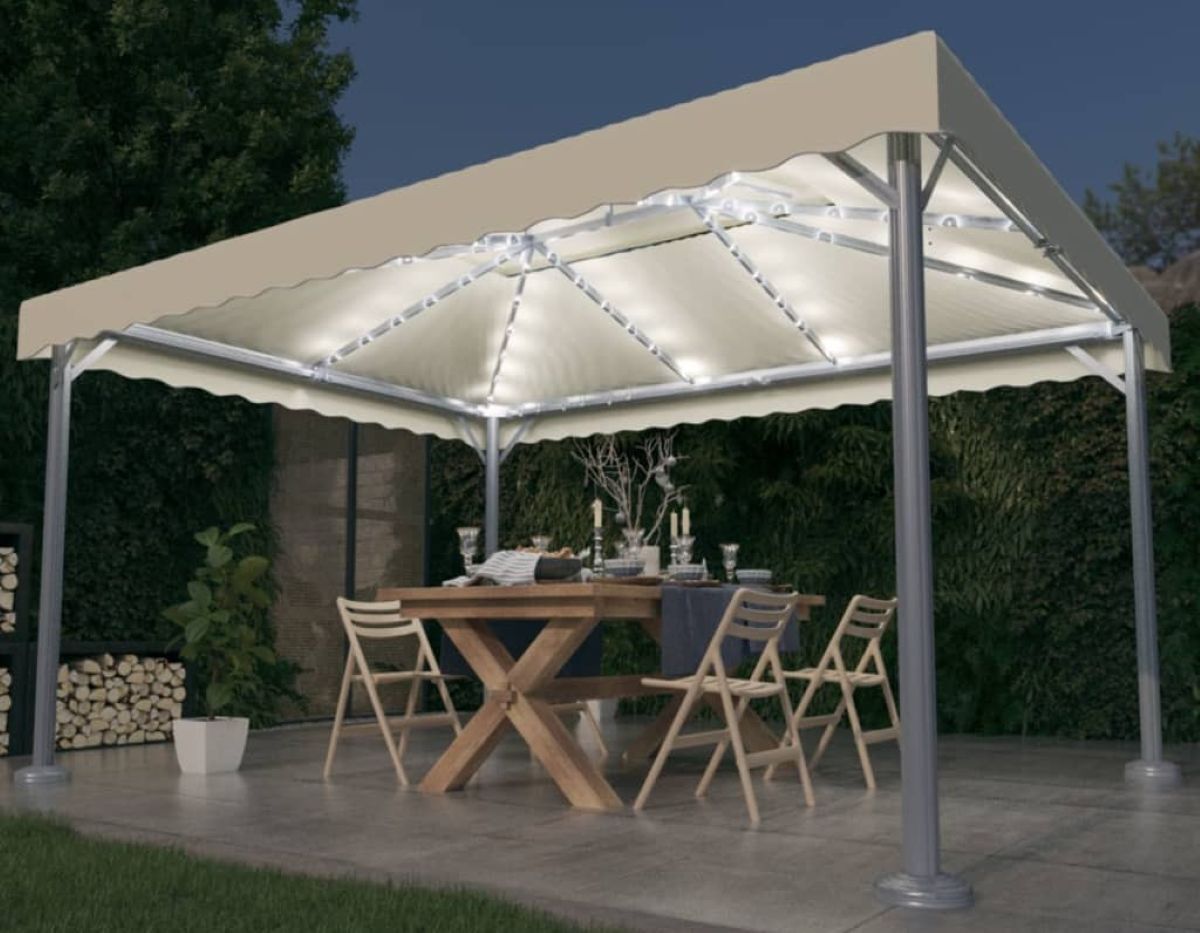 Cenador con guirnalda de luz LED Moselota de Leroy Merlin