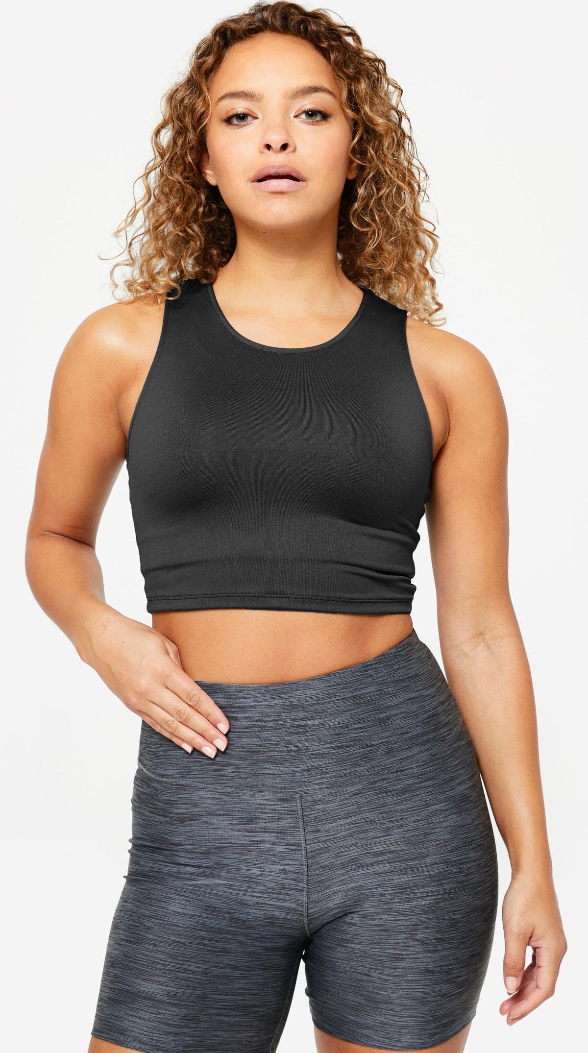 Camiseta tirantes crop top Domyos 100 de Decathlon