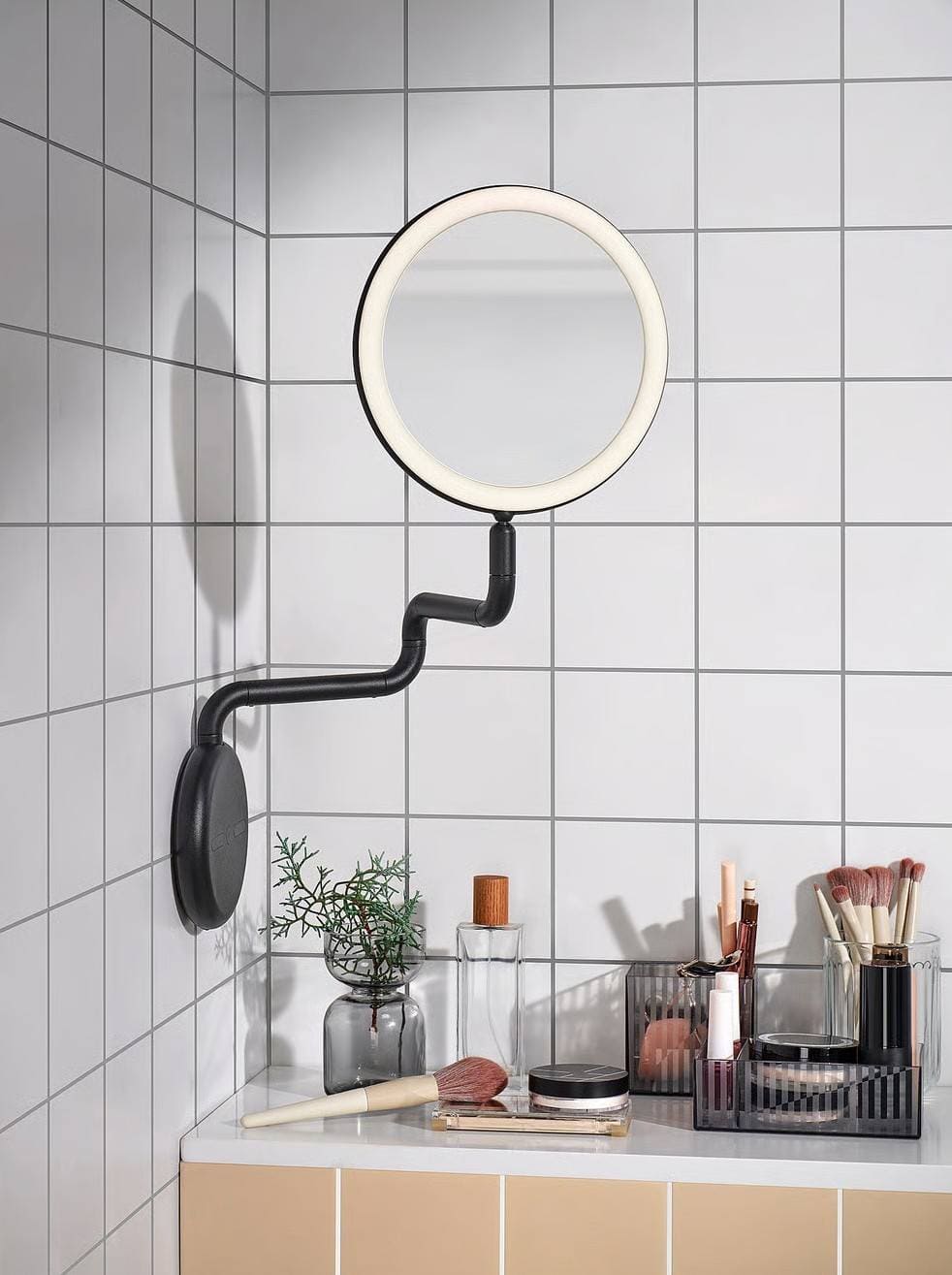 EKFÄNN Espejo con iluminación integrada de Ikea