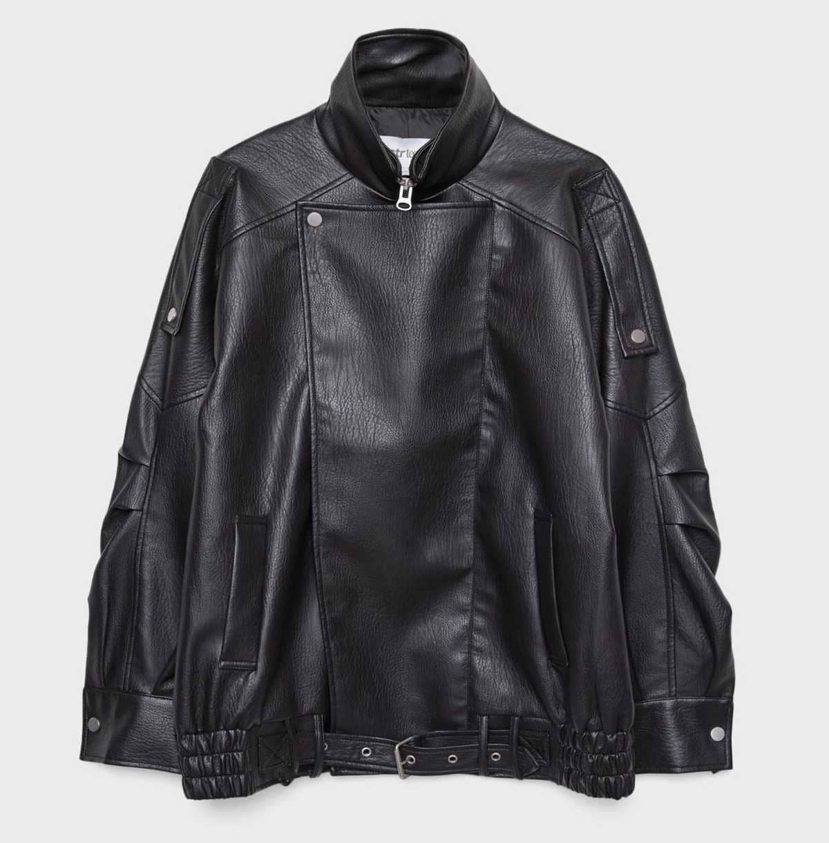 Cazadora oversize solapa efecto piel de Stradivarius