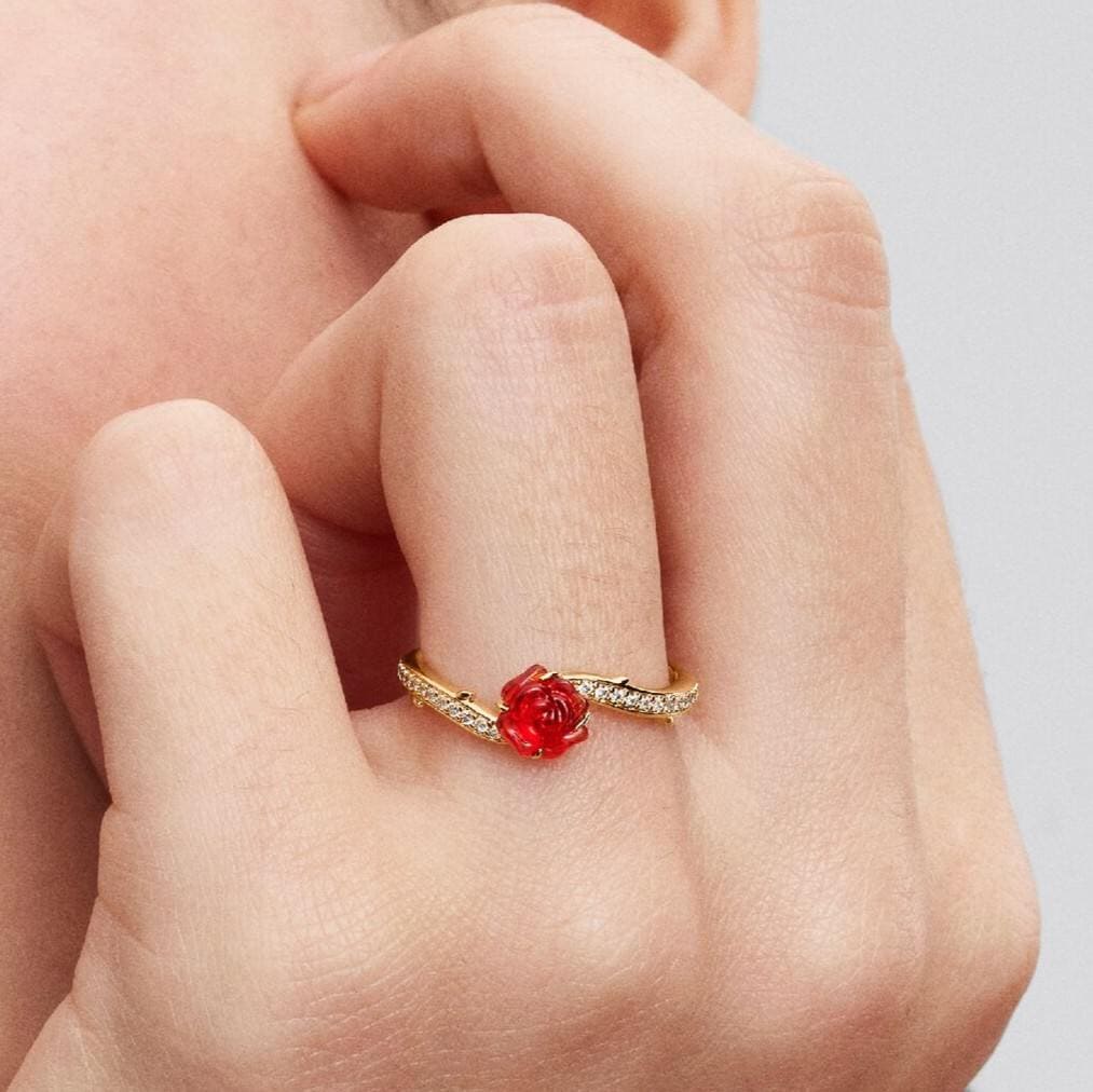 Estos 3 anillos top ventas de Pandora lo tienen todo para seguir triunfando en otoño