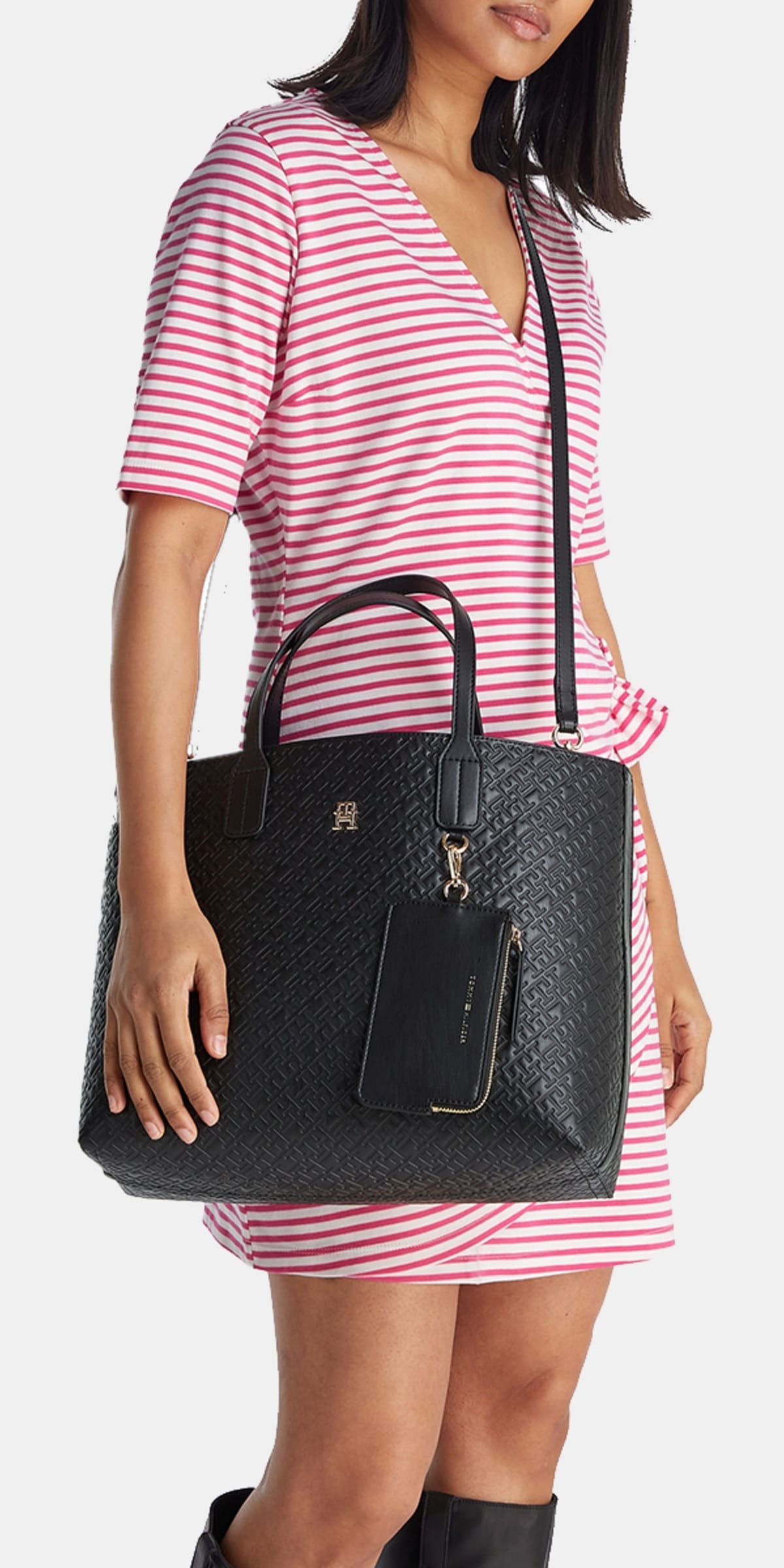 El bolso estilo satchel con monedero extraíble de Tommy Hilfiger en El Corte Inglés