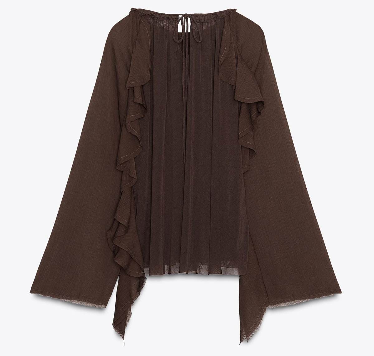 Blusa fluida volantes de Zara