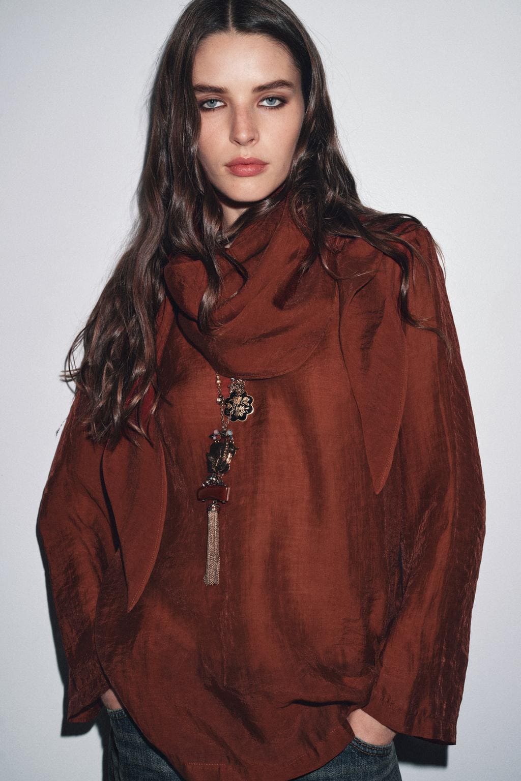 Blusa fluida con pañuelo multiposición ZW COLLECTIONS, Zara