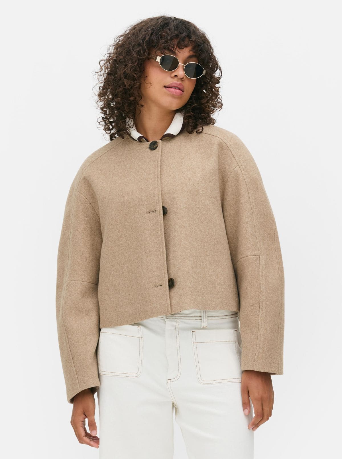 Chaqueta sin cuello con manga abullonada de Primark