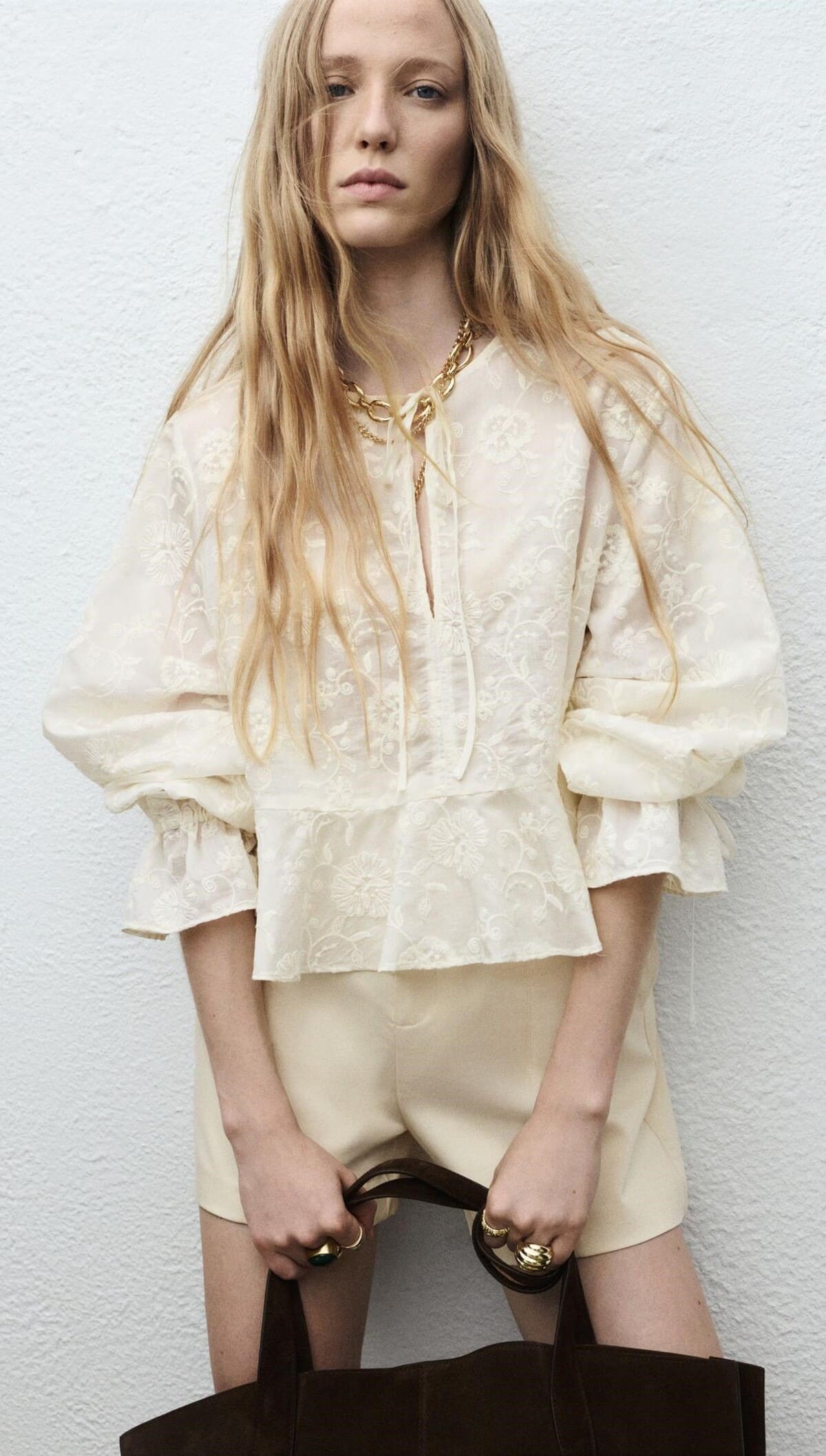 Blusa de lyocell bordada