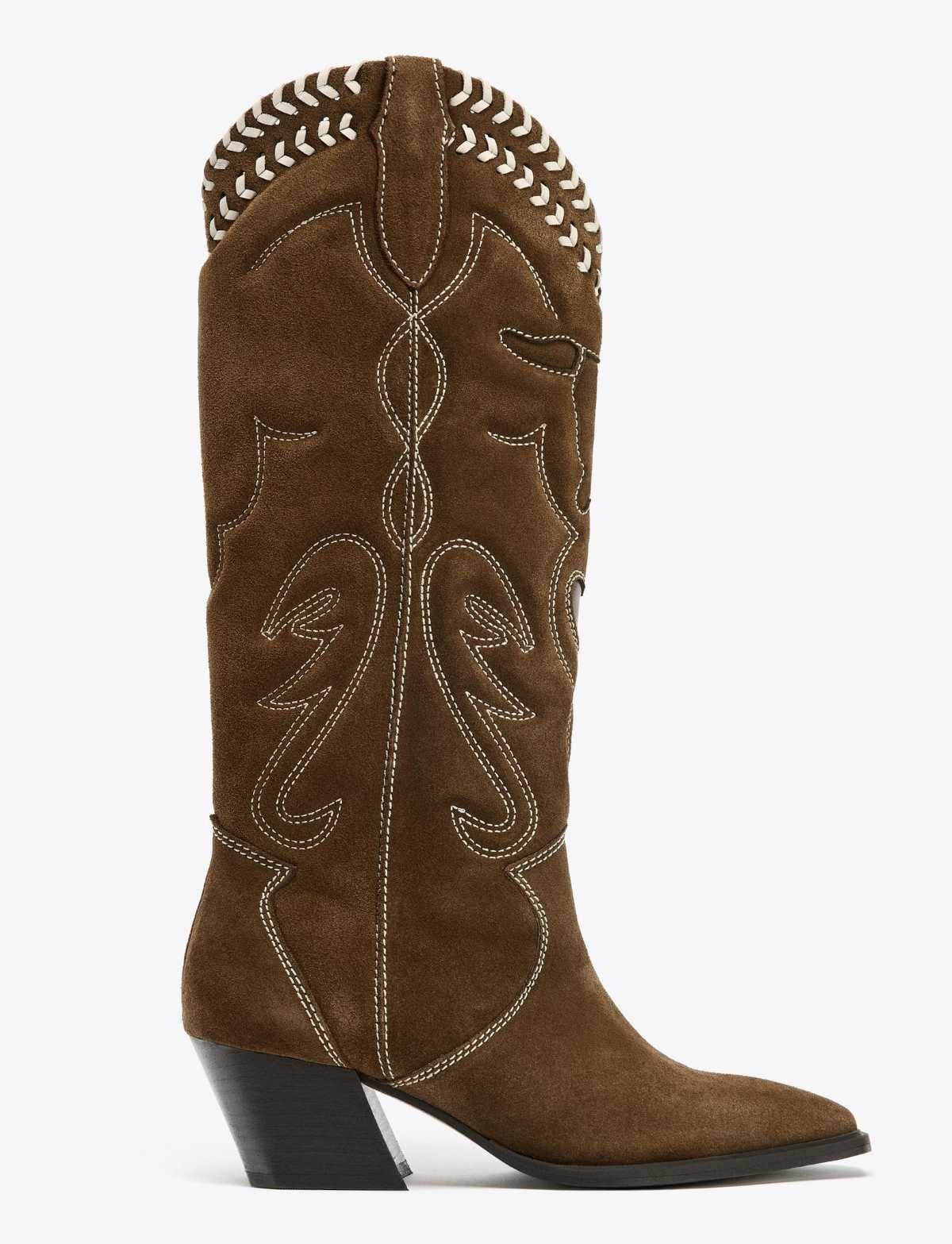 Bota bordados piel de Zara