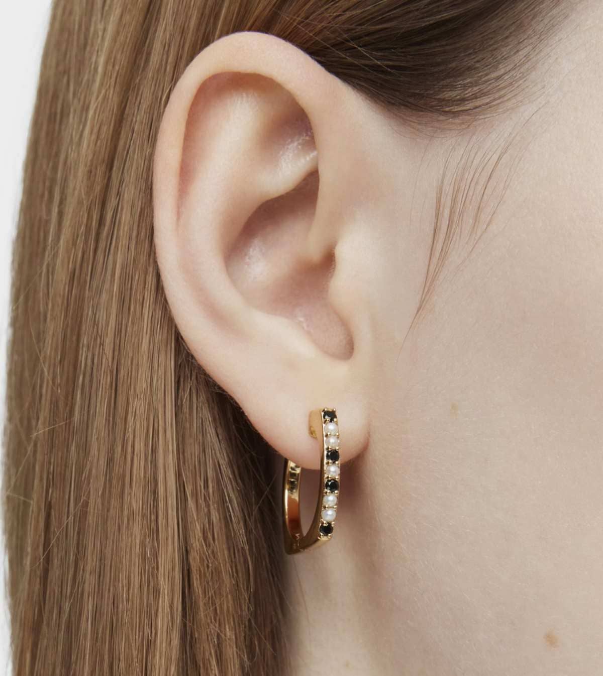 Pendientes de aro cortos con baño de oro 18 kt sobre plata y gemas Basic Colors de TOUS