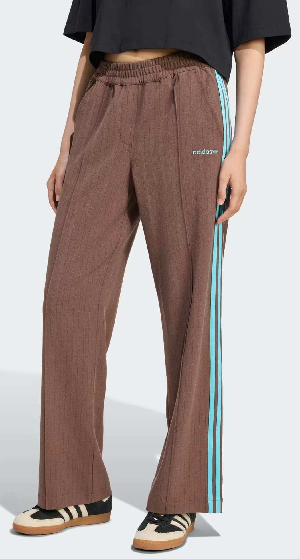 El nuevo pantalón Tailored en color marrón de Adidas