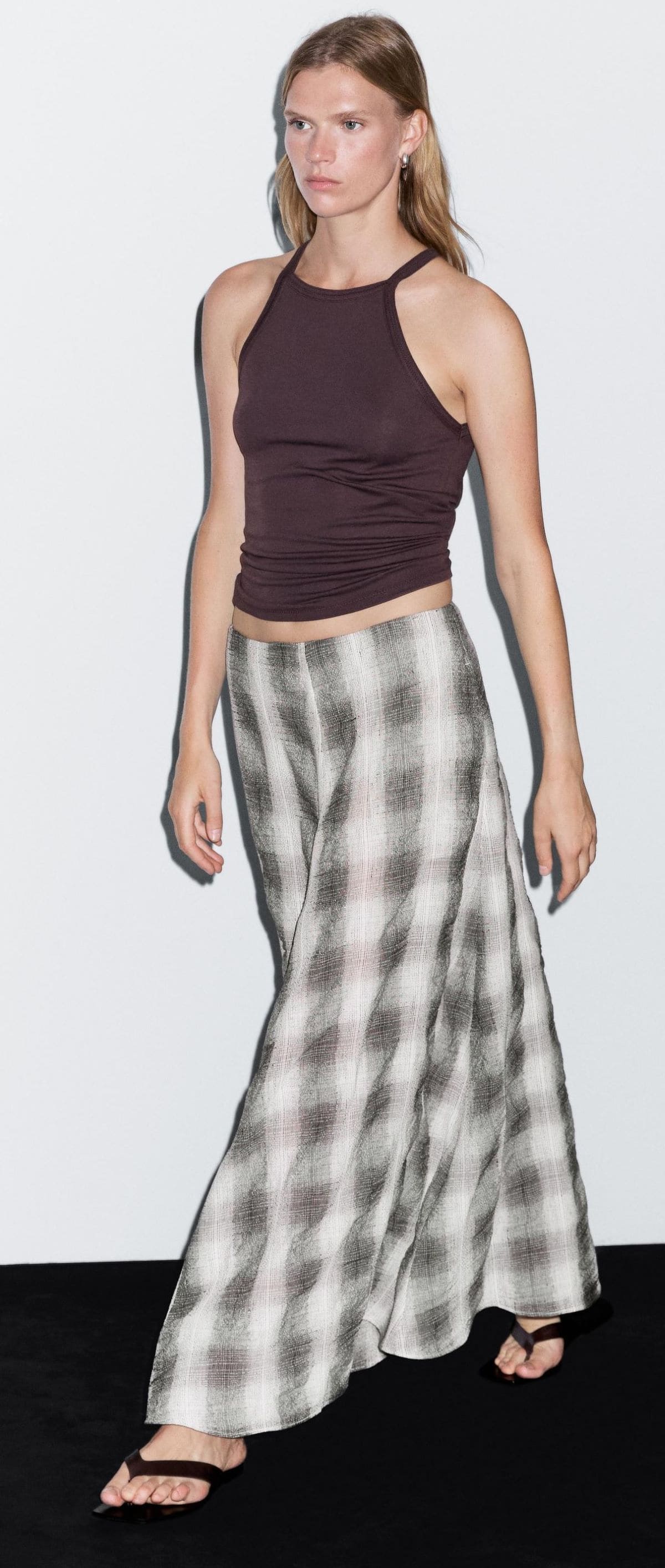 Falda larga con vuelo y estampado de cuadros, Massimo Dutti