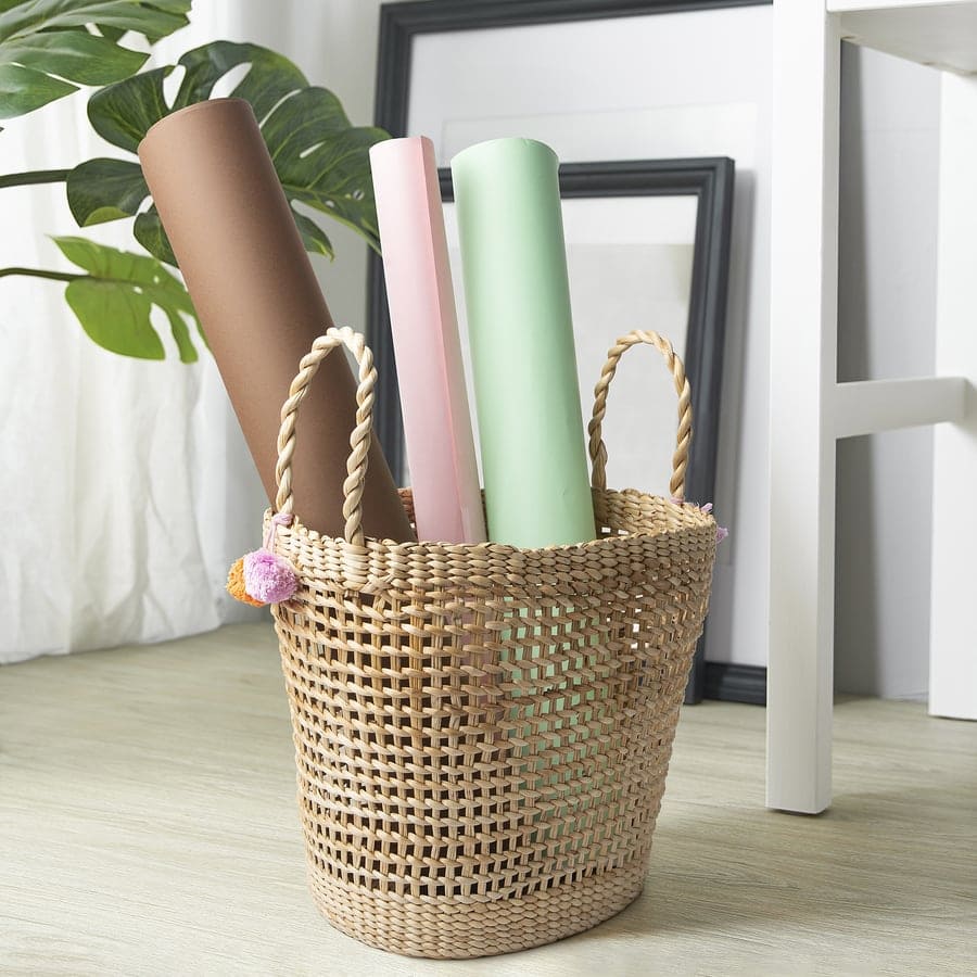 Cesta de fibras de platanera hecha a mano MÄVINN