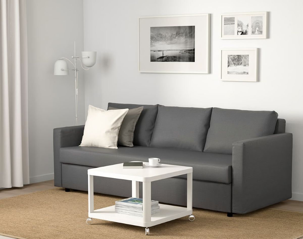 Sofá cama de 3 plazas de la serie FRIHETEN de Ikea