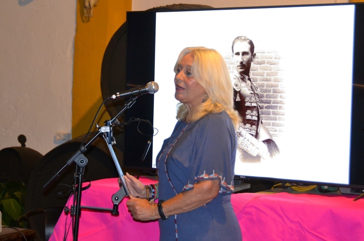 Mercedes Colombo I Breña