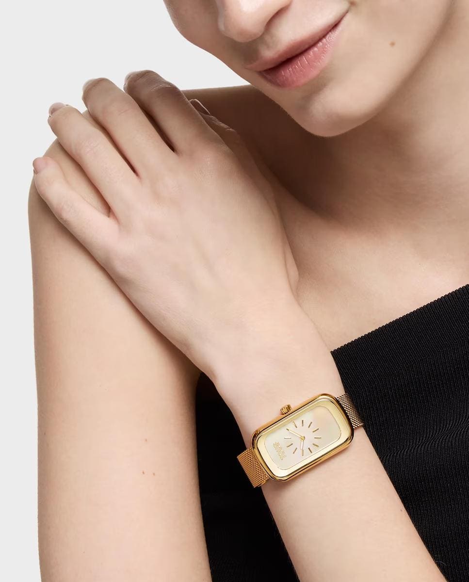 Reloj analógico T-Band Club con brazalete dorado