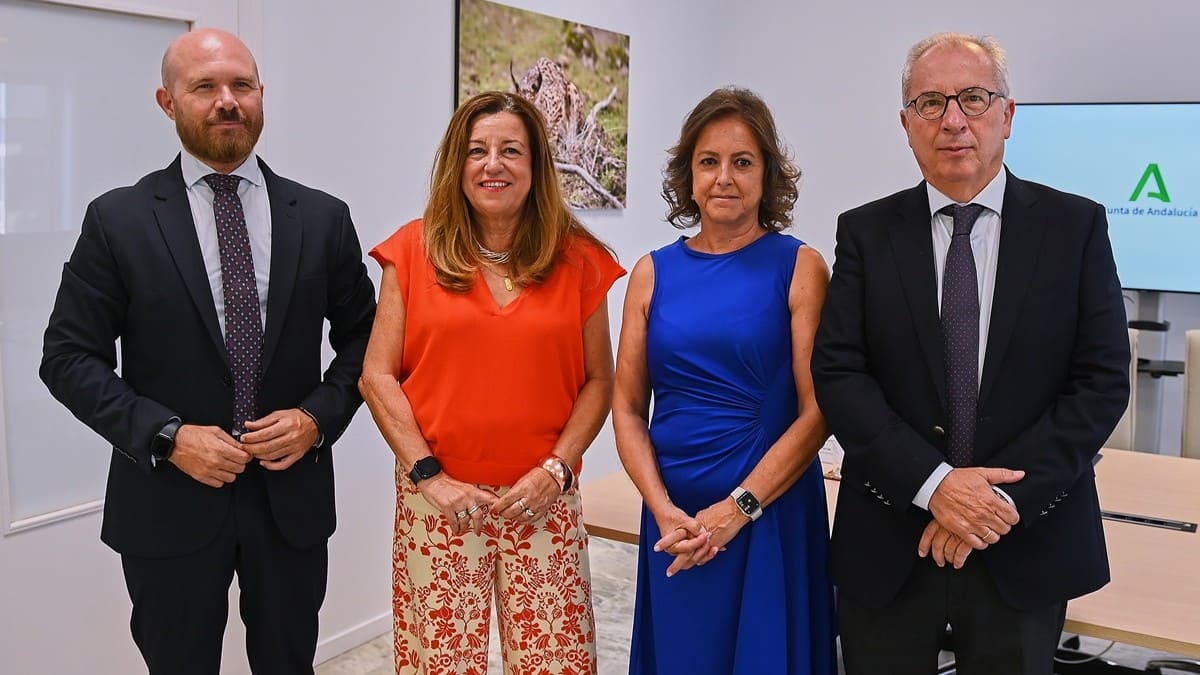 El acto ha estado presidido por las consejeras Catalina García y María del Carmen Castillo | Salvador López Medina