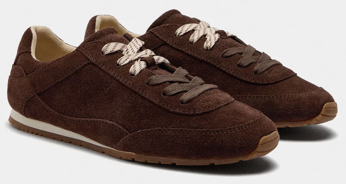 Las nuevas zapatillas de piel monocromáticas en color marrón de Parfois