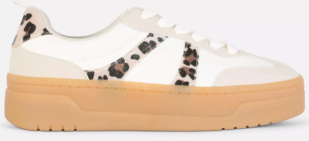 Las zapatillas con plataforma de Paula Echevarría en Primark