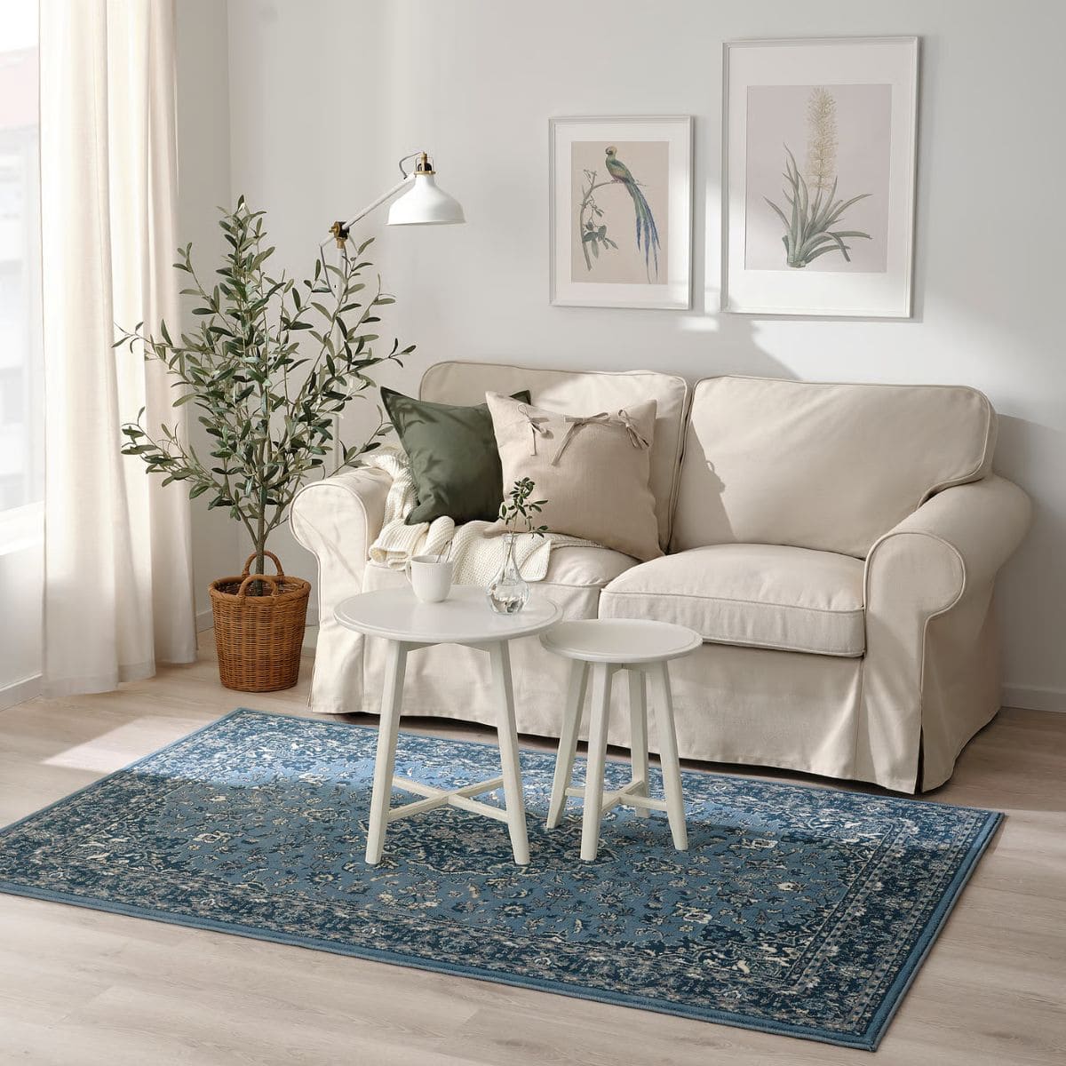 Alfombra de pelo corto de la serie VEDBÄK de Ikea