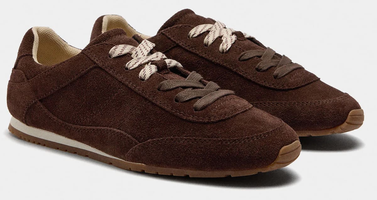 Las nuevas zapatillas de piel monocromáticas en color marrón de Parfois