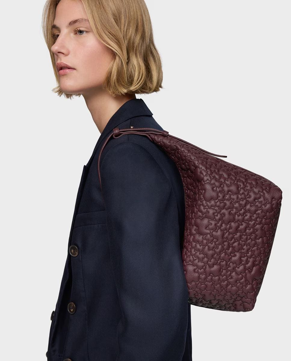 Bolso mediano con cierre de cremallera