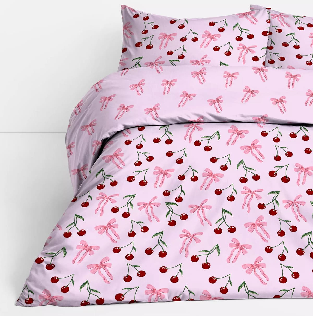 El set de funda nórdica doble con lazos y rayas de Primark