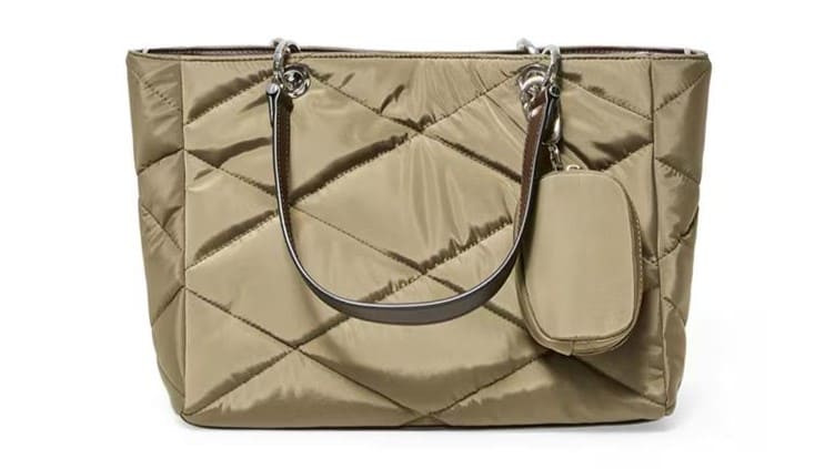 Bolso de nylon acolchado