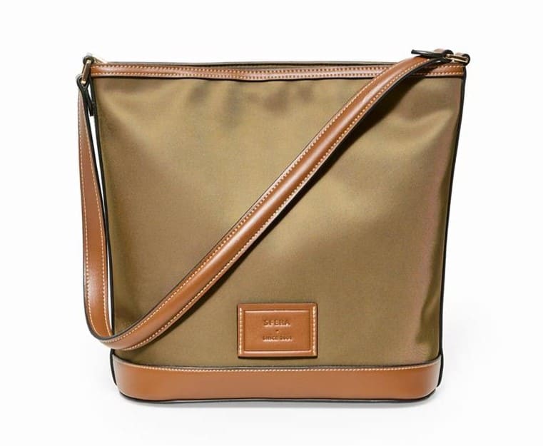 Bolso Hobo de nylon pequeño