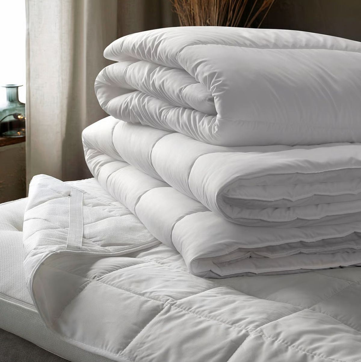 Edredón cálido de la serie SÄFFEROT de Ikea