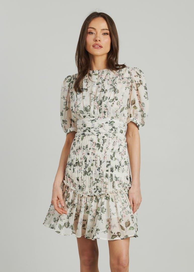 Alma en Pena Vestido corto con frunces cintura ajustada y manga corta en El Corte Inglés