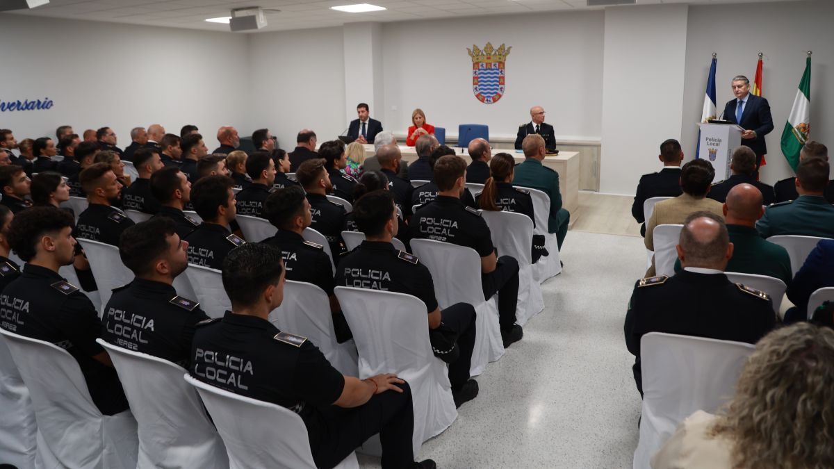 Inauguración de la Escuela de la Policía Local de Jerez | Cristo García