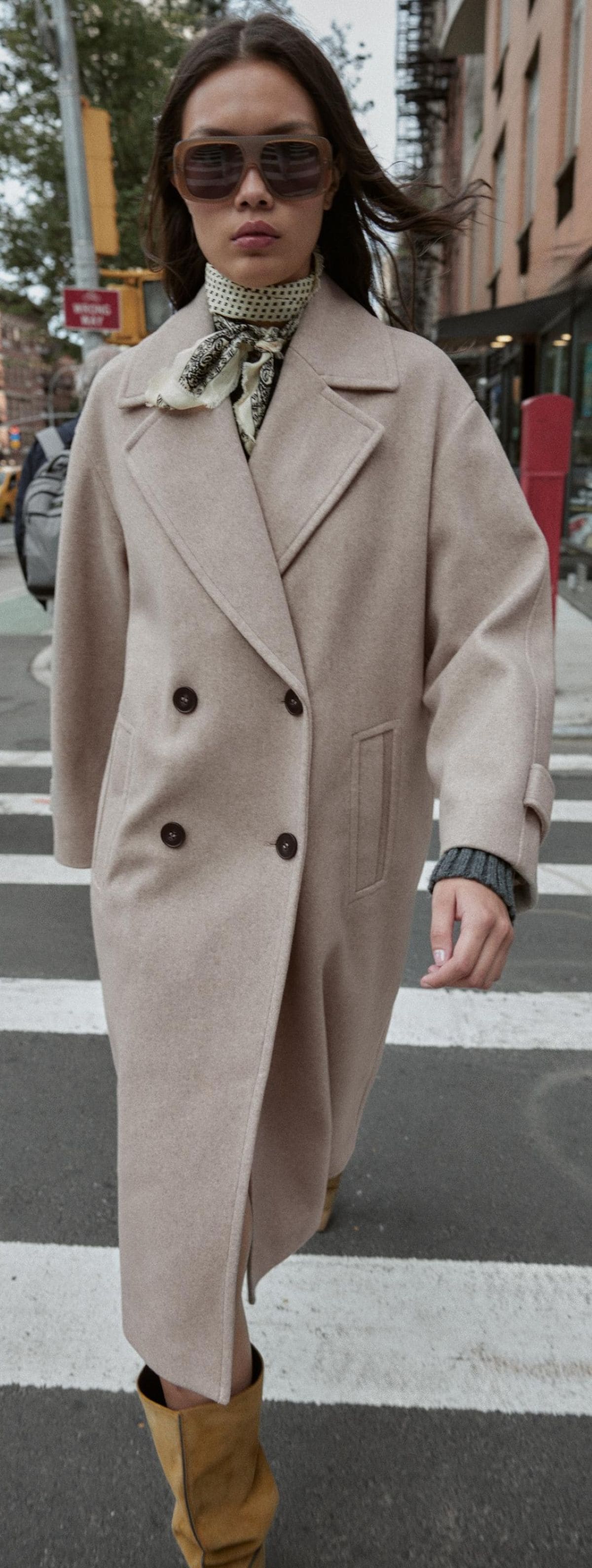 Abrigo oversize soft de Zara