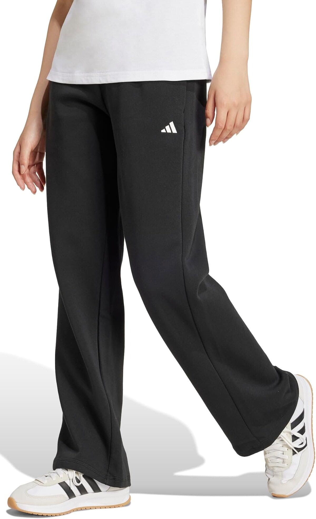 Pantalón Adidas Essentials Open Hem Pant en Amazon
