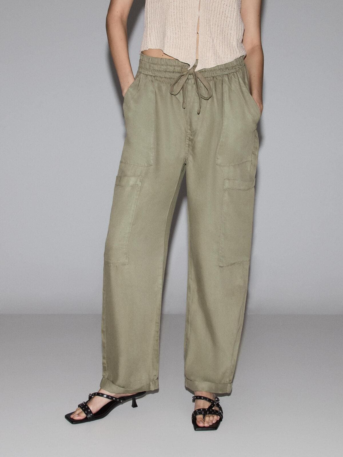 Pantalón jogger cargo