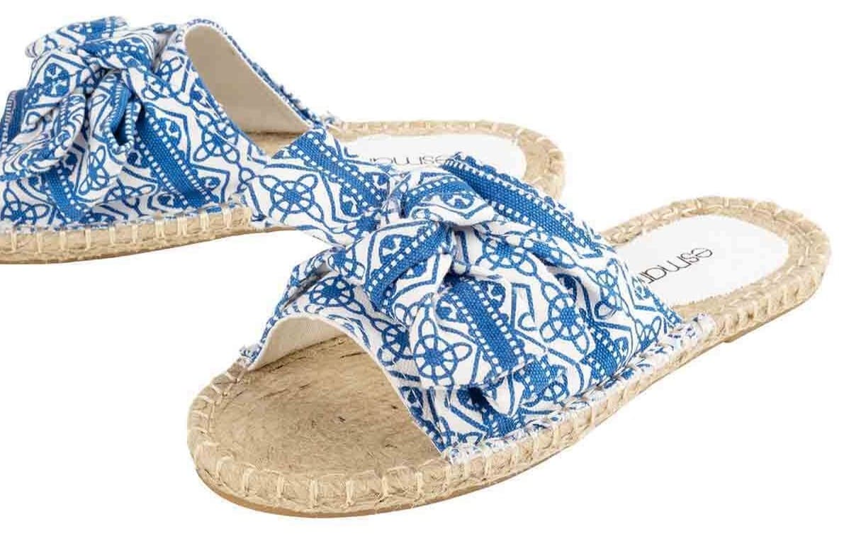 Sandalias con lazo para mujer