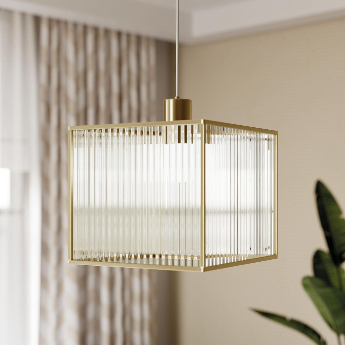 La nueva lámpara de techo colgante de vidrio Inspire de Leroy Merlin