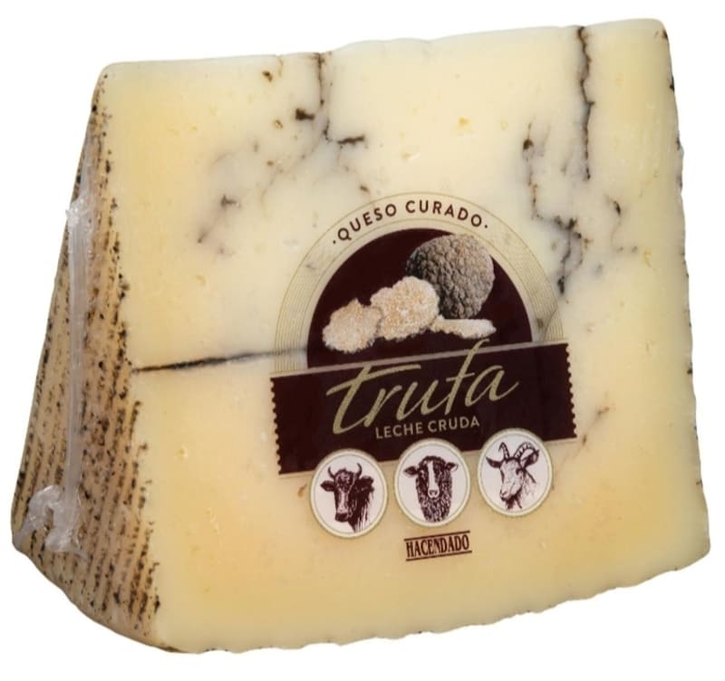 Queso curado mezcla con trufa Hacendado