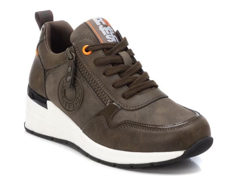 Zapatillas deportivas con cordones y cuña, Refresh