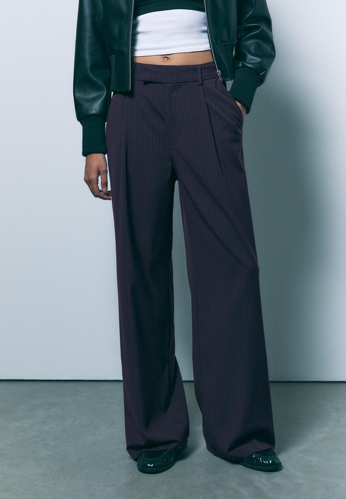 Pantalón vestir wide leg de Stradivarius