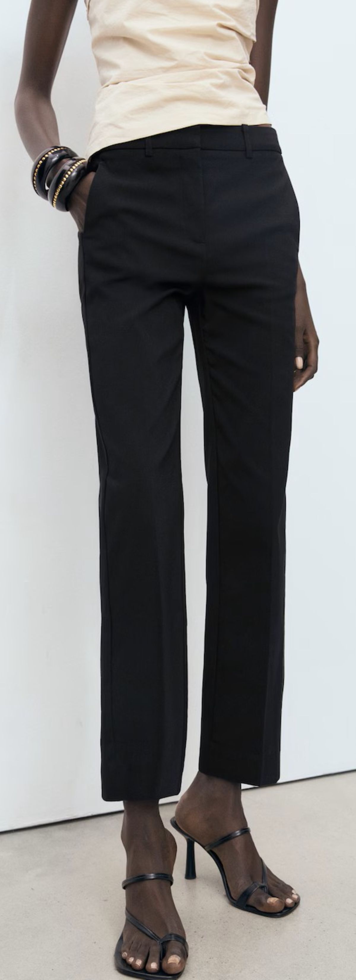 Pantalón recto crop de Mango