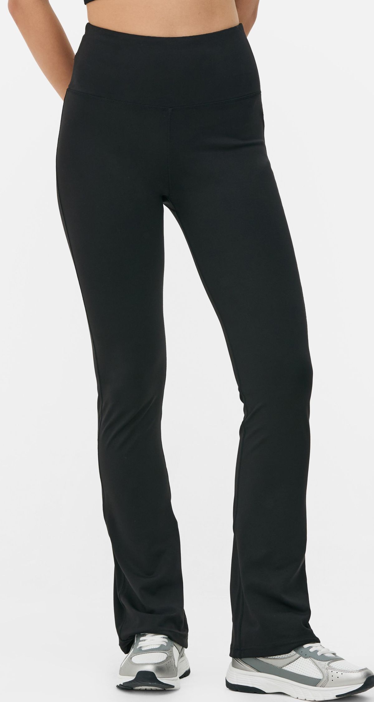 Leggings de yoga acampanados de Primark