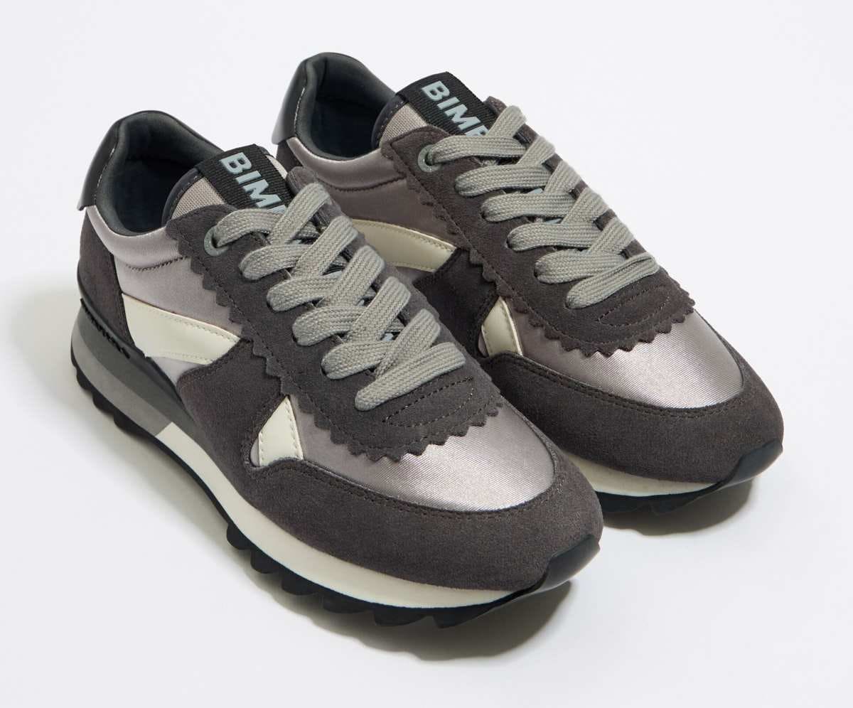 Bimba y Lola Zapatillas deportivas de mujer con suela dentada y lettering trasero de El Corte Inglés