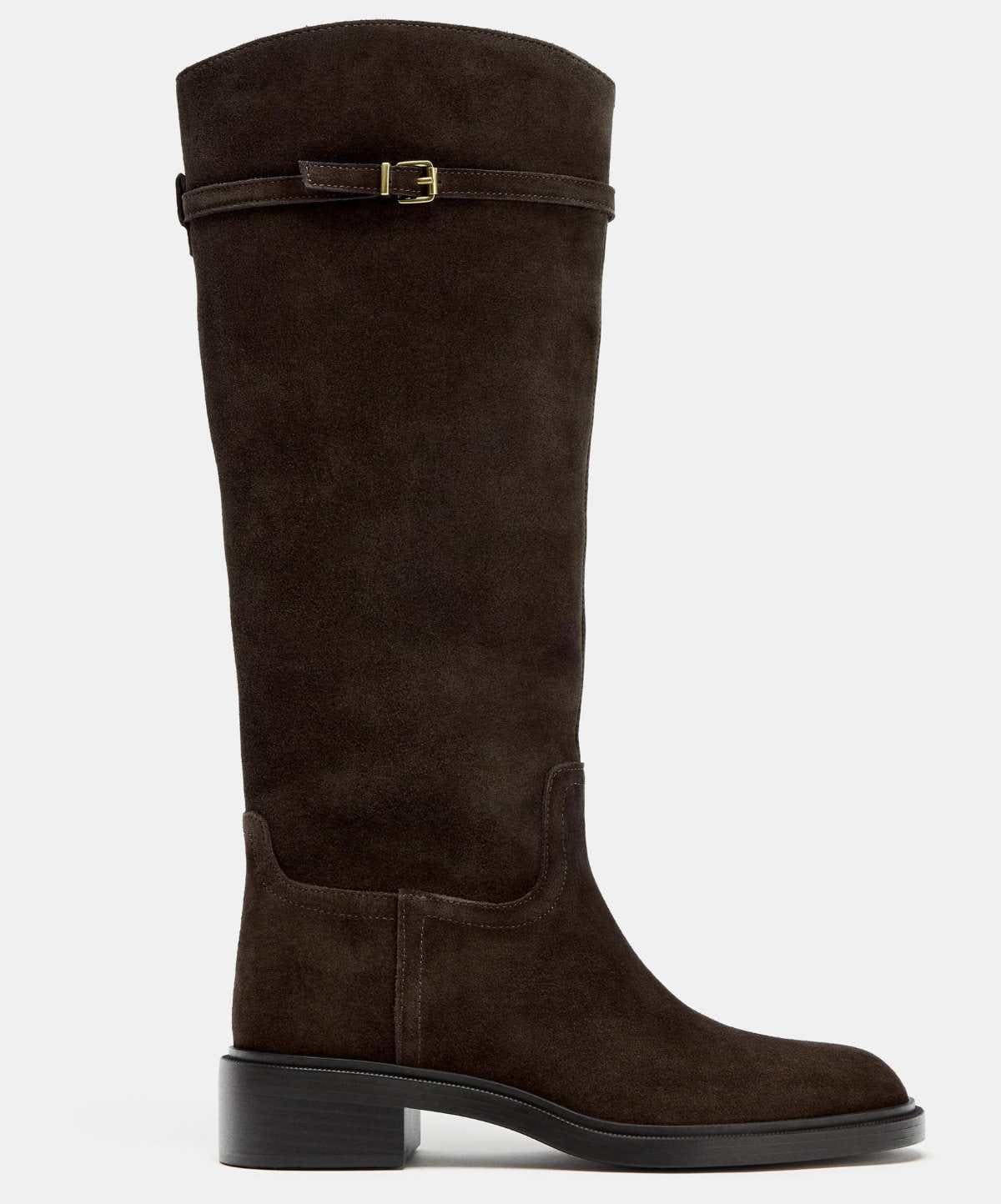 Bota plana hípica serraje de Zara