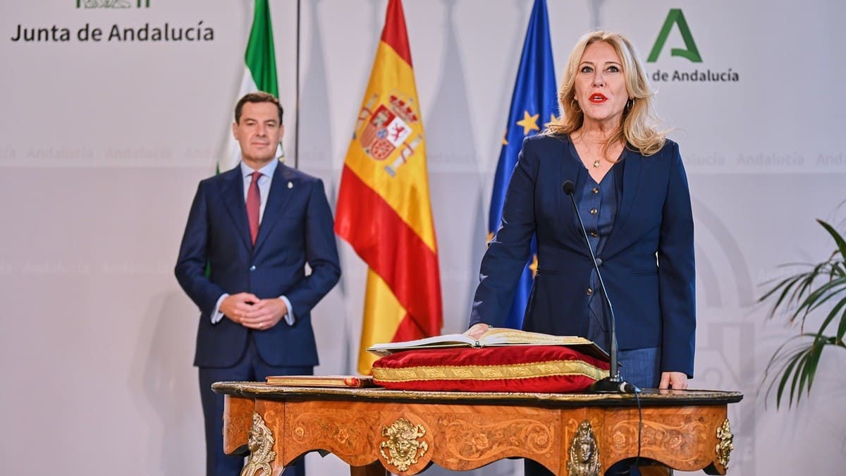 Carolina España tomando posesión de sus nuevas funciones | Salvador López Medina