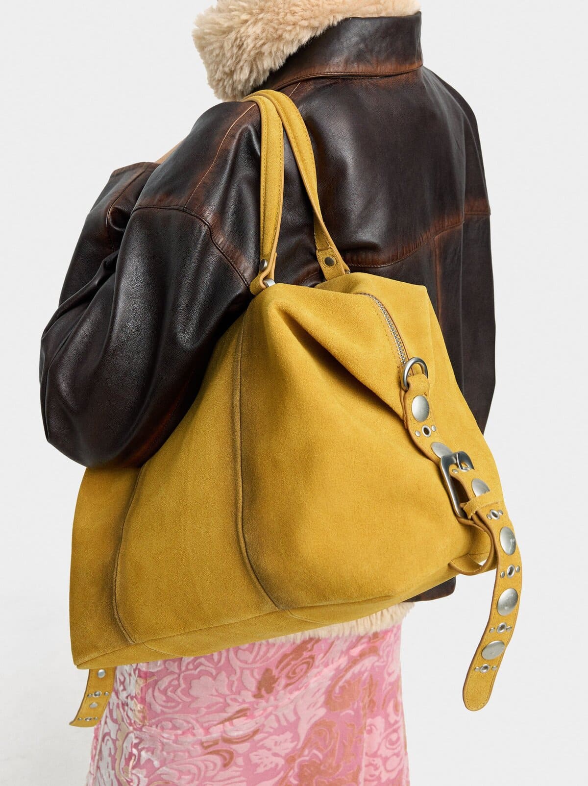 Bolso tote de piel espacioso